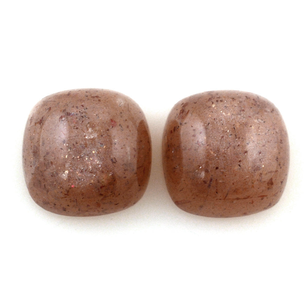 RED FLAKE FELDSPAR CUSHION CAB 9MM 3.10 Cts.