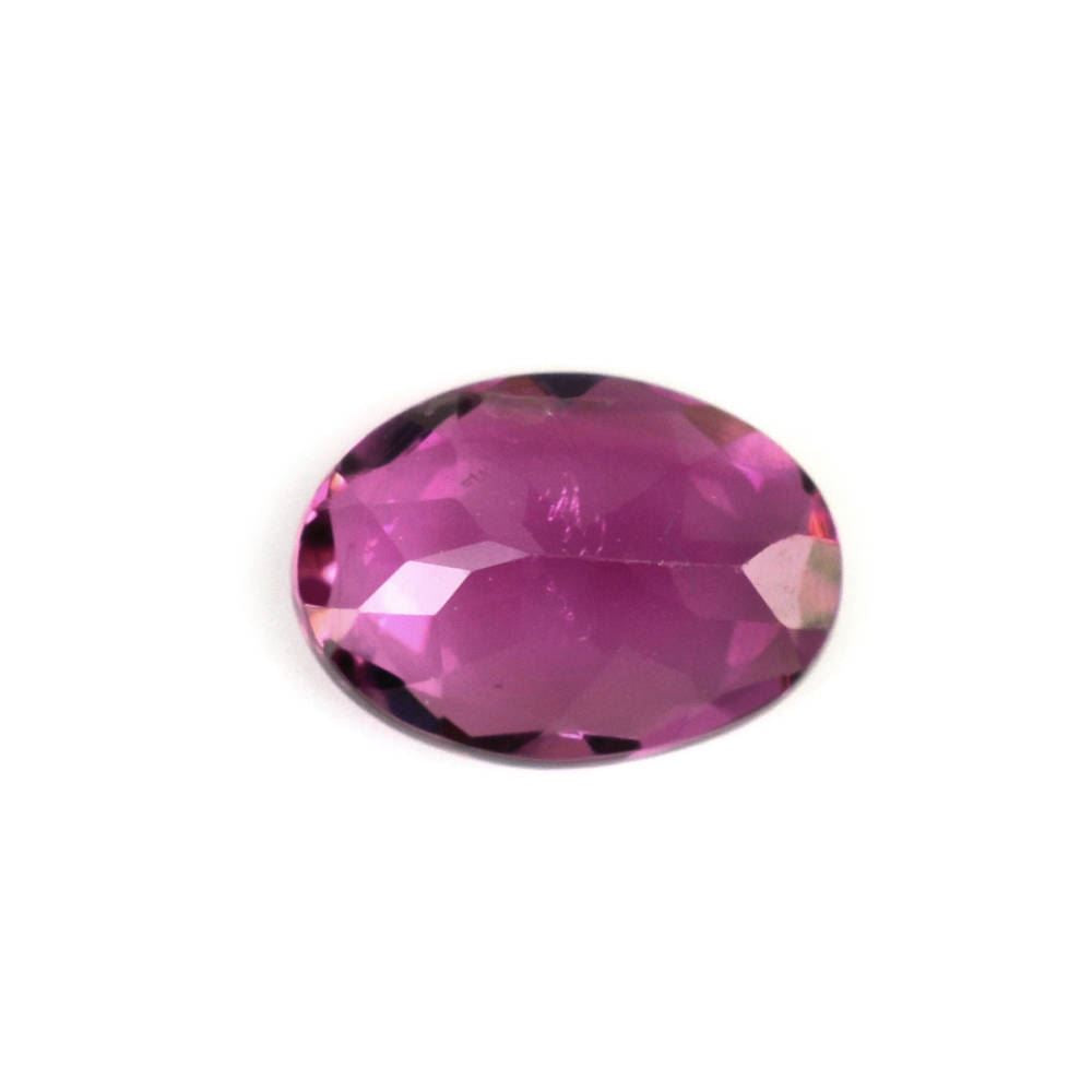 RUBELLITE CUT OVAL (SI) 7X5MM 0.76 Cts.