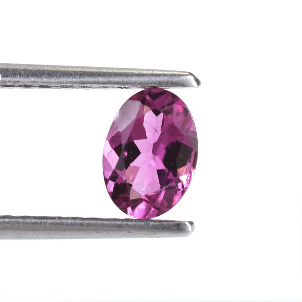 RUBELLITE CUT OVAL (SI) 7X5MM 0.76 Cts.