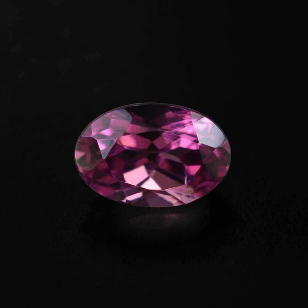 RUBELLITE CUT OVAL 6X4MM 0.55 Cts.