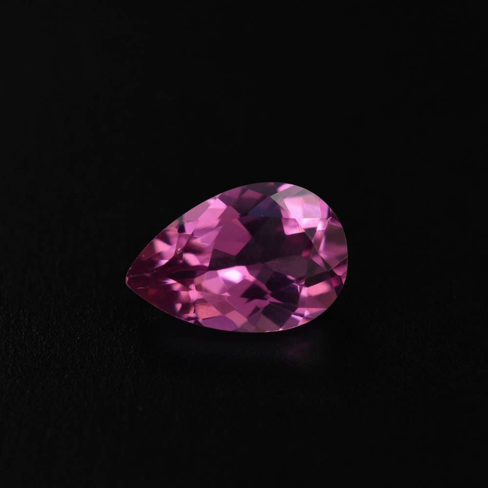 RUBELLITE CUT PEAR 6X4MM 0.35 Cts.