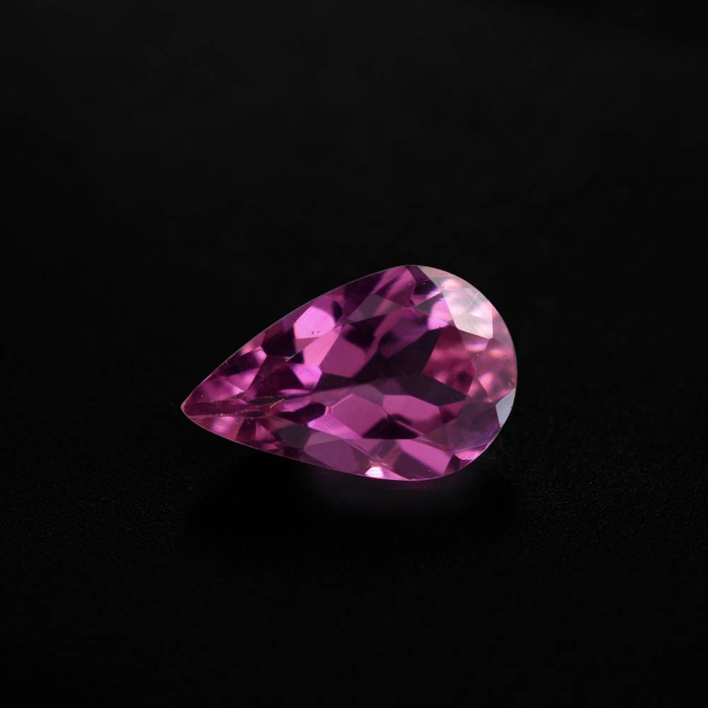 RUBELLITE CUT PEAR 8X5MM 0.73 Cts.