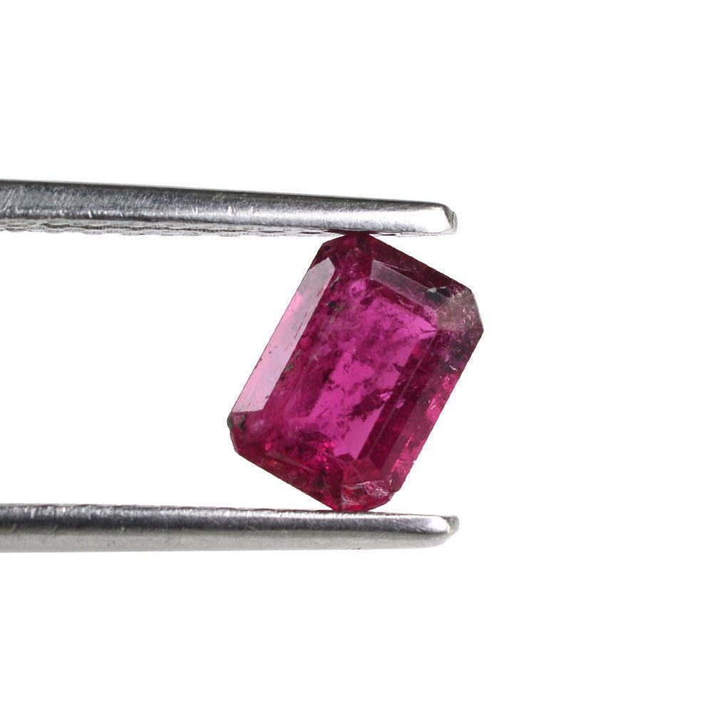 RUBELLITE CUT OCTAGON (DARK/HI) 7X5 MM 0.98 Cts.