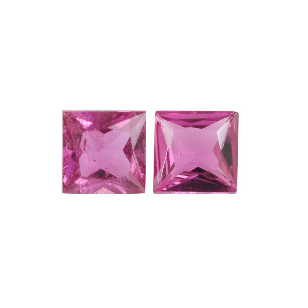 RUBELLITE PRINCESS CUT SQUARE (MEDIUM/SI) 4 MM 0.32 Cts.