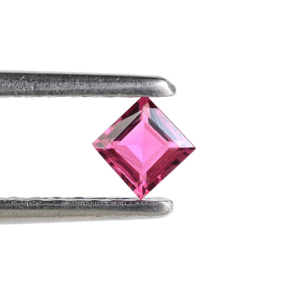 RUBELLITE CUT SQUARE (MEDIUM/SI) 3.50 MM 0.26 Cts.