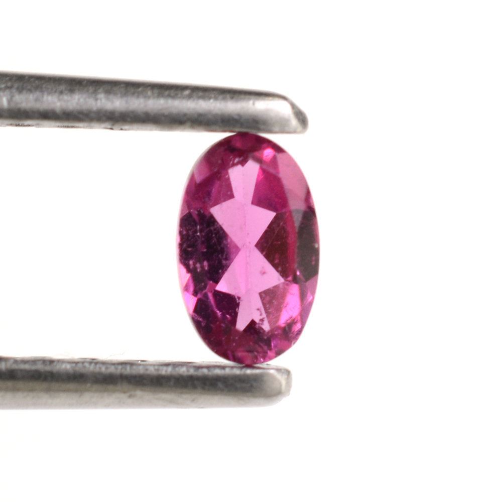 RUBELLITE CUT OVAL (MEDIUM/SI) 5X3 MM 0.26 Cts.