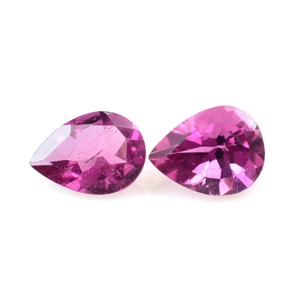 RUBELLITE CUT PEAR (LITE/SI) 4X3MM 0.13 Cts.