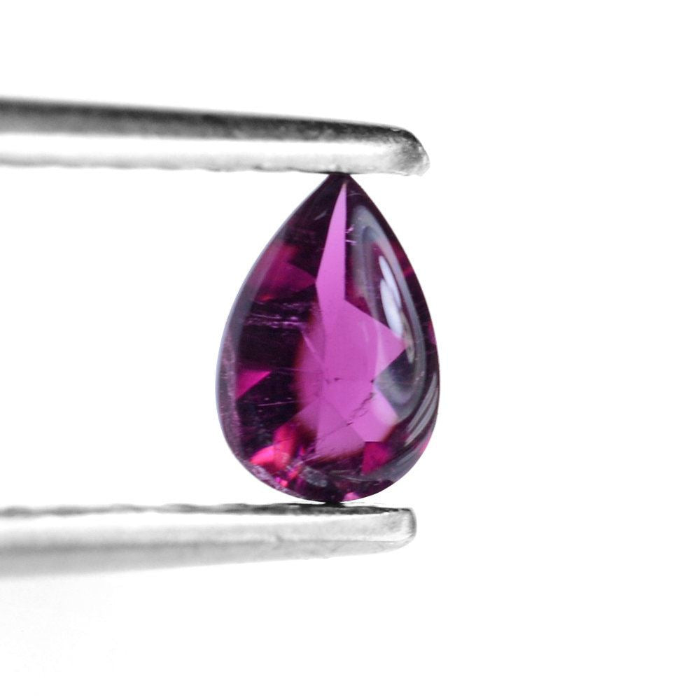 RUBELLITE BUFFTOP CUT PEAR (DARK/SI) 6X4MM 0.38 Cts.