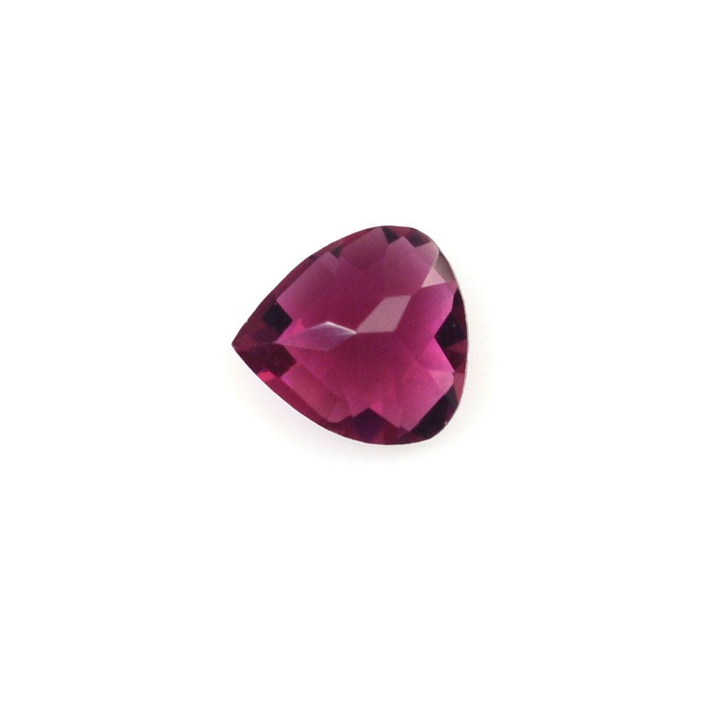 RUBELLITE CHECKER CUT HEART (VERY DARK) 4MM 0.35 Cts.