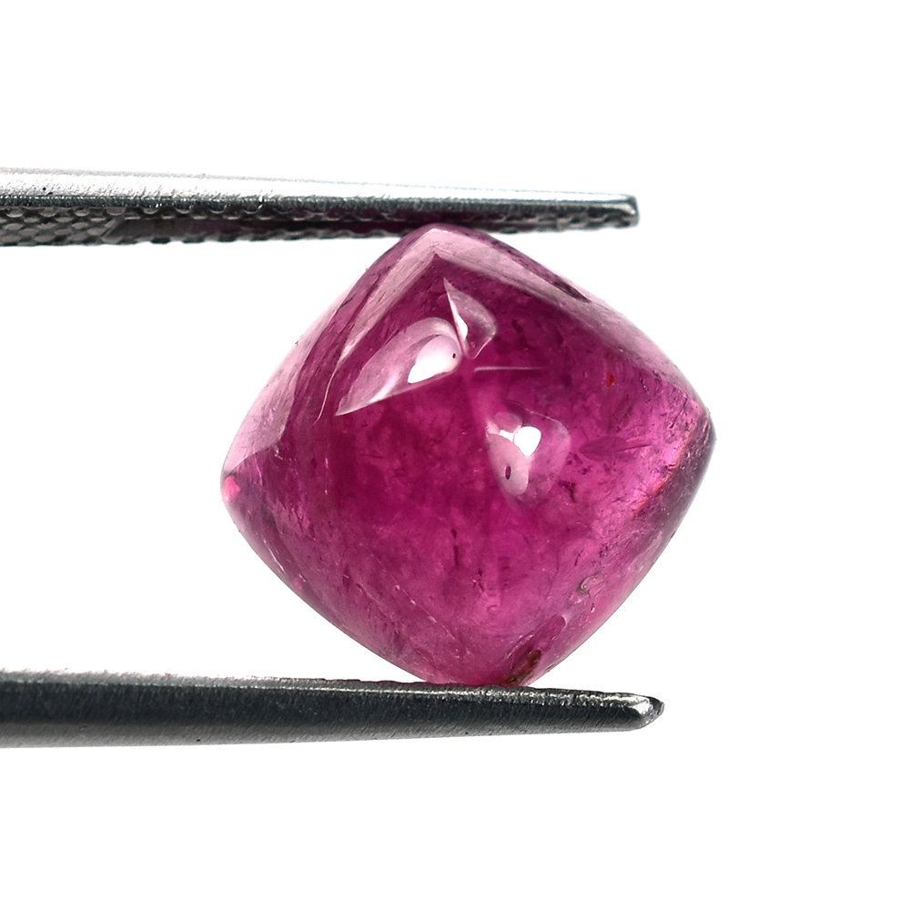RUBELLITE RED SUGARLOAF CUSHION CAB (VERY MILKY) 10X10MM 5.18 Cts.