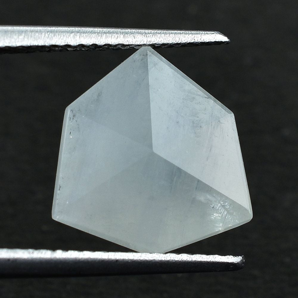 RAINBOW MOONSTONE FANCY TRILLION (CLOUDY) 12X12MM 4.80 Cts.