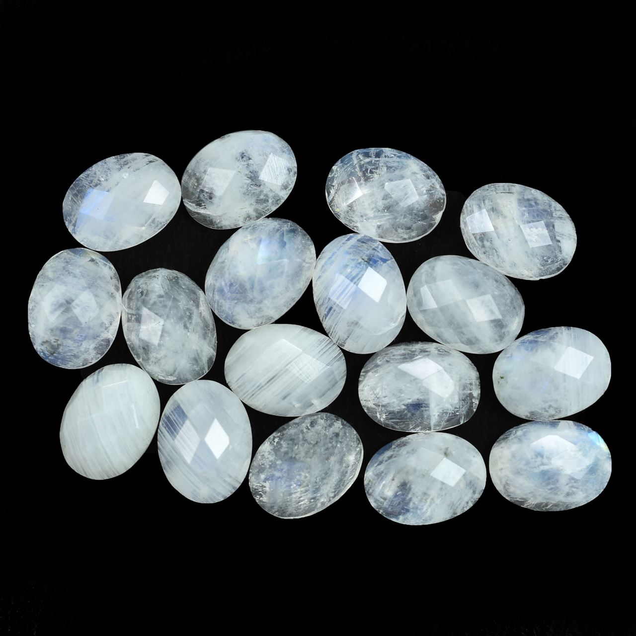 RAINBOW MOONSTONE CHECKER CUT OVAL CAB (CLOUDY)(NICE BLUE SHINE) 8.00X6.00 MM 1.20 Cts.