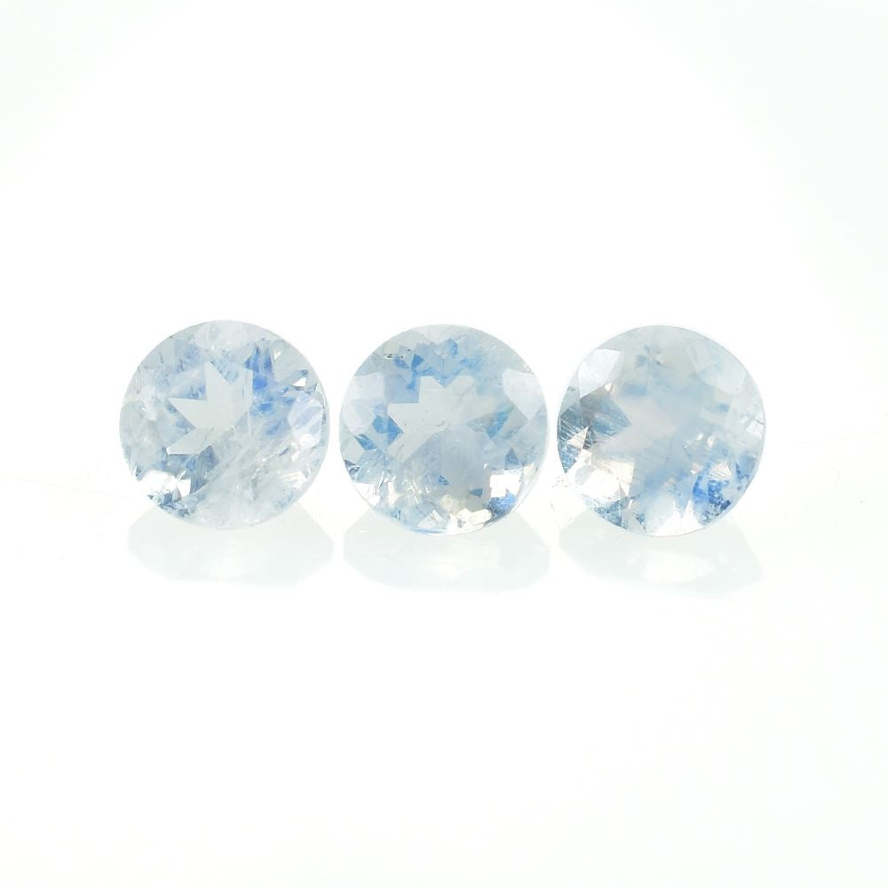 RAINBOW MOONSTONE CUT ROUND (TRASPARENT)(NICE BLUE SHINE) 5.00X5.00 MM 0.48 Cts.