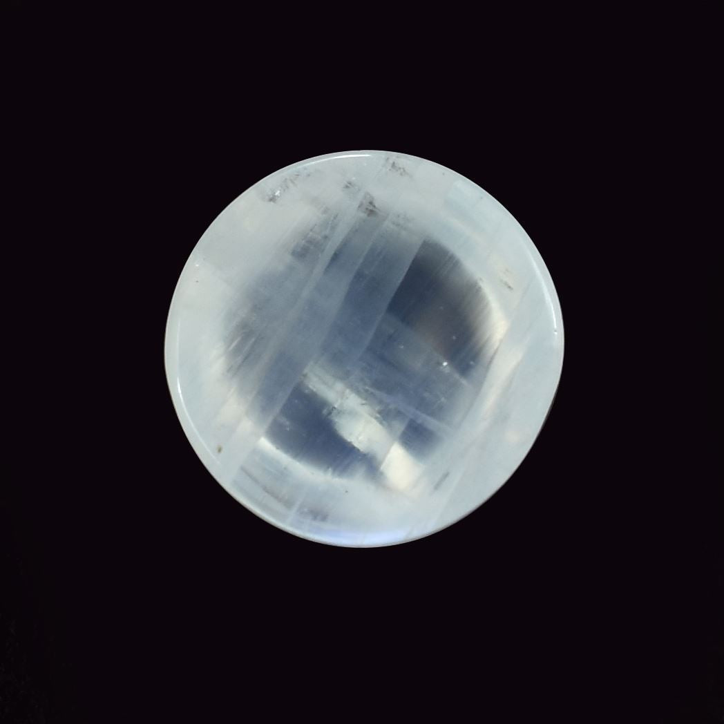 RAINBOW MOONSTONE PLAIN ROUND CAB (SEMI CLOUDY)(NICE BLUE SHINE) 8.00X8.00 MM 2.17 Cts.