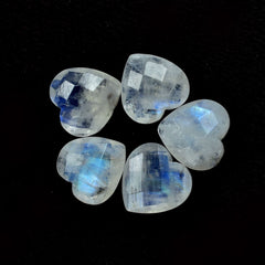RAINBOW MOONSTONE CHECKER BRIOLETTE HEART (SEMI CLOUDY)(SOME BLACK SPOT) 10.00X10.00 MM 2.77 Cts.