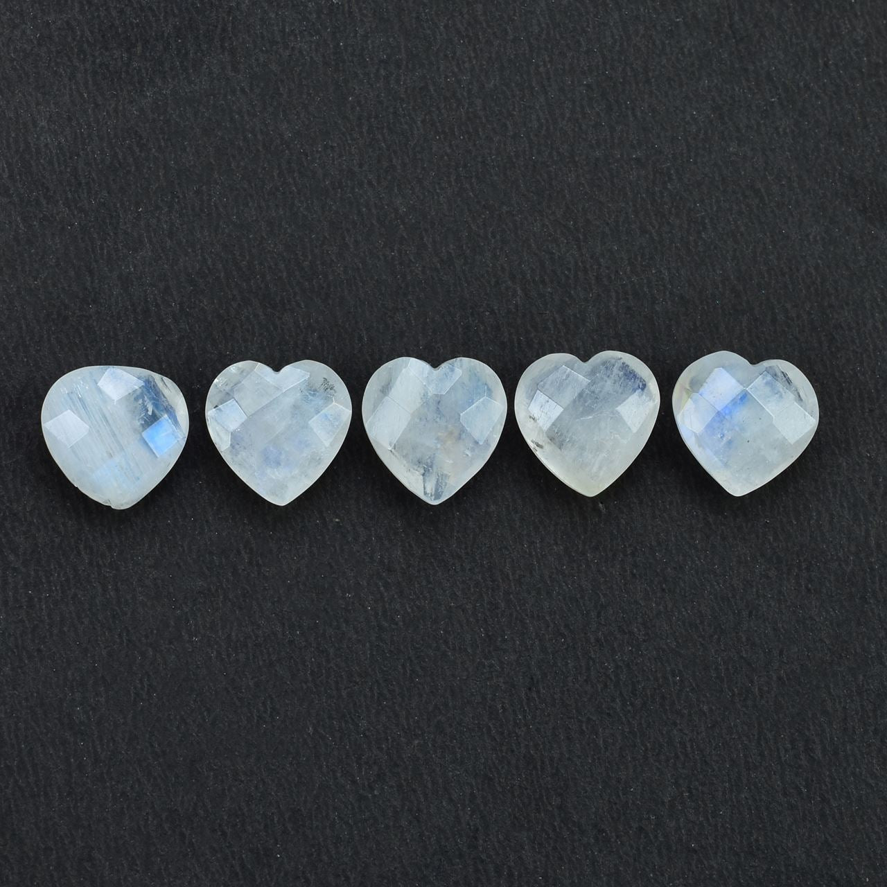 RAINBOW MOONSTONE CHECKER BRIOLETTE HEART (CLOUDY)(NICE BLUE SHINE) 10.00X10.00 MM 2.42 Cts.