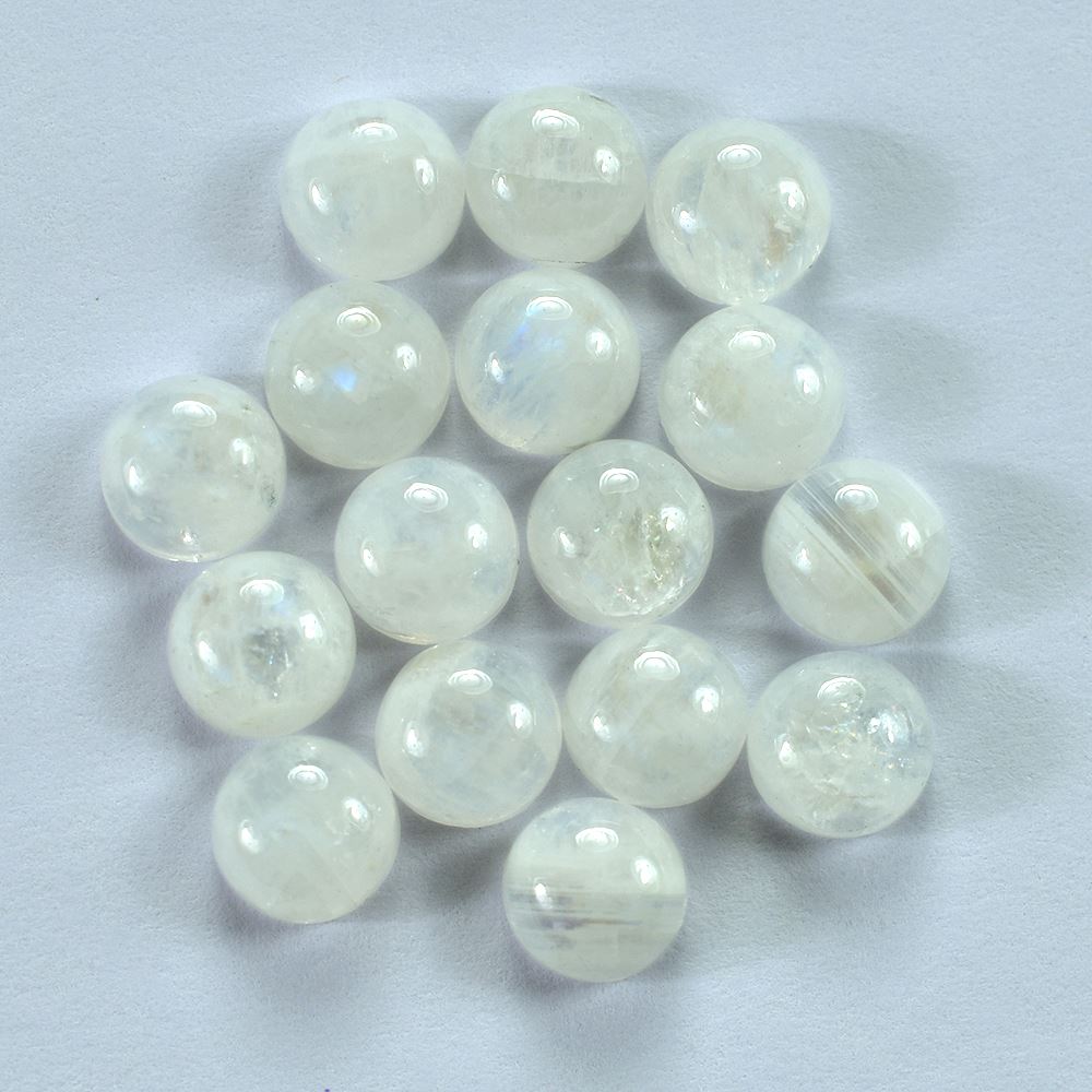 RAINBOW MOONSTONE PLAIN ROUND CAB (CLOUDY) 6.00X6.00 MM 0.93 Cts.