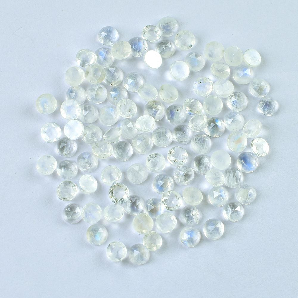 RAINBOW MOONSTONE ROSE CUT ROUND CAB (SEMI CLOUDY)(NICE BLUE SHINE) 3.00X3.00 MM 0.10 Cts.