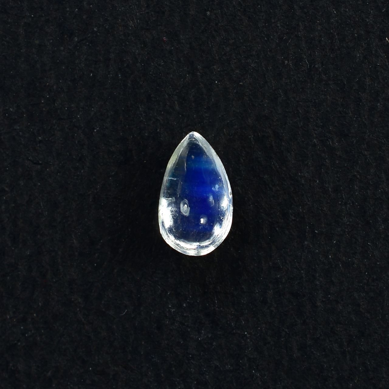RAINBOW MOONSTONE PEAR CAB (CLEAN/VSI) 5.00X3.00 MM 0.18 Cts.