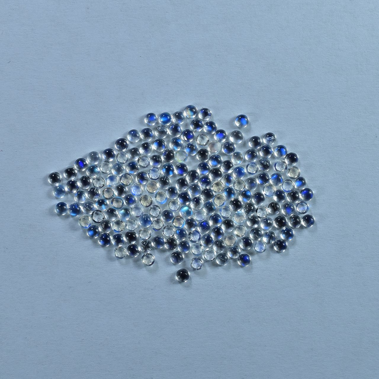 RAINBOW MOONSTONE ROUND CAB (CLEAN TO VSI) 3.00X3.00 MM 0.13 Cts.