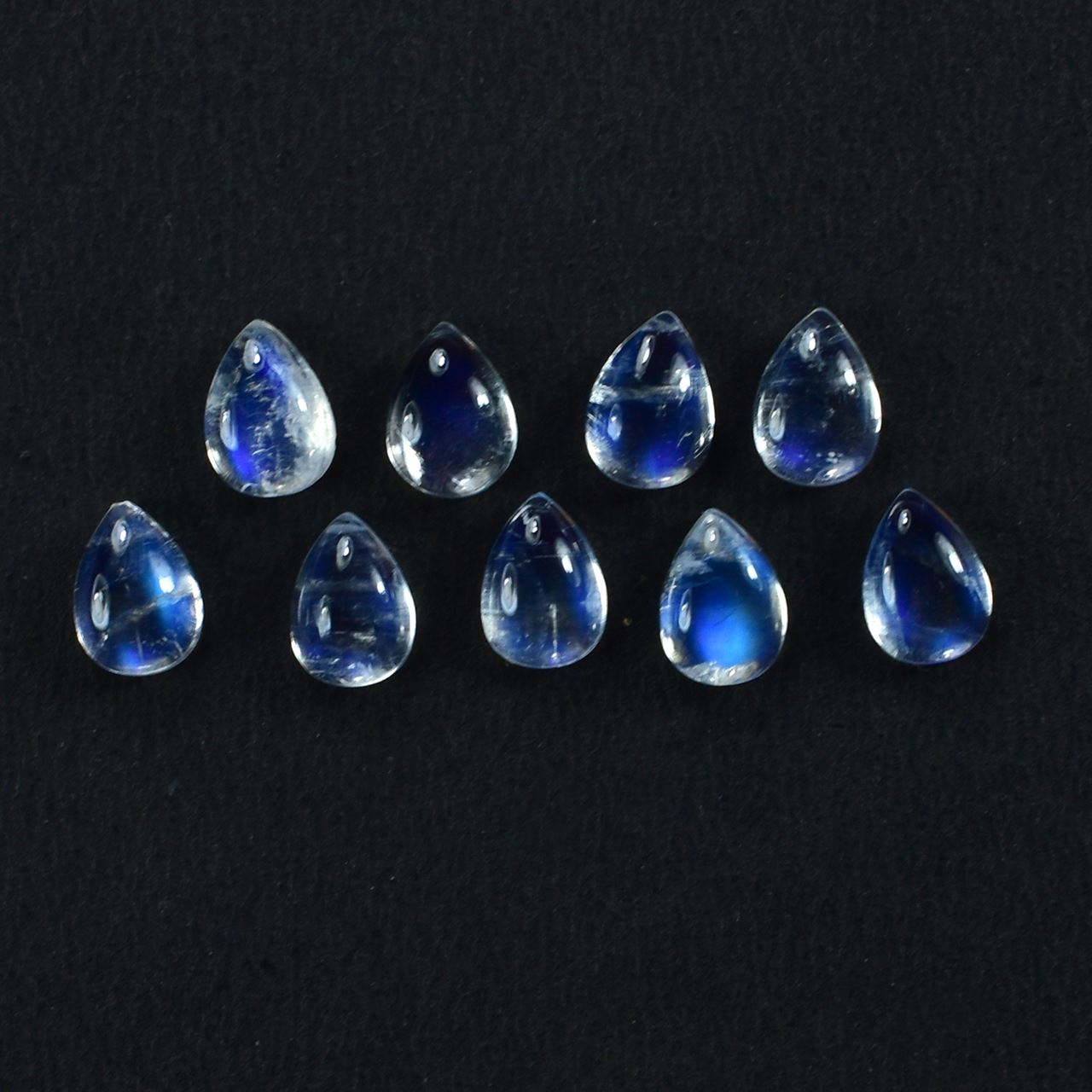 RAINBOW MOONSTONE PEAR CAB (CLEAN TO SI) 7.00X5.00 MM 0.73 Cts.