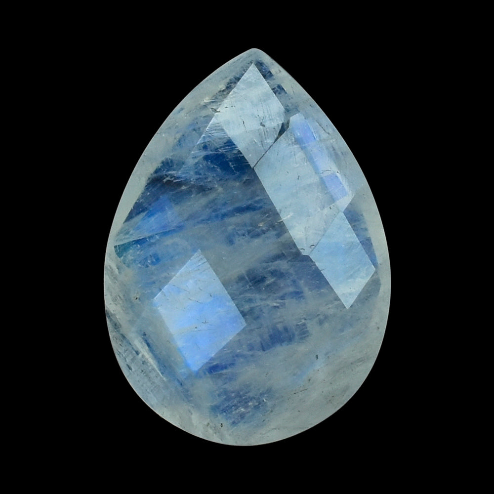 RAINBOW MOONSTONE CHECKER CUT BRIOLETTE PEAR (SEMI CLOUDY) 14.50X10.30 MM 4.34 Cts.