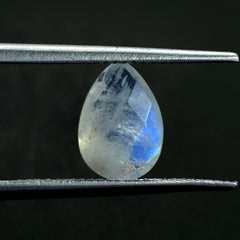 RAINBOW MOONSTONE CUT BRIOLETTE PEAR (CLOUDY) 10.00X7.00 MM 1.61 Cts.