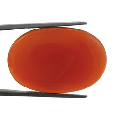 RED ONYX OVAL CAB (FLAT) 30X20MM 19.25 Cts.