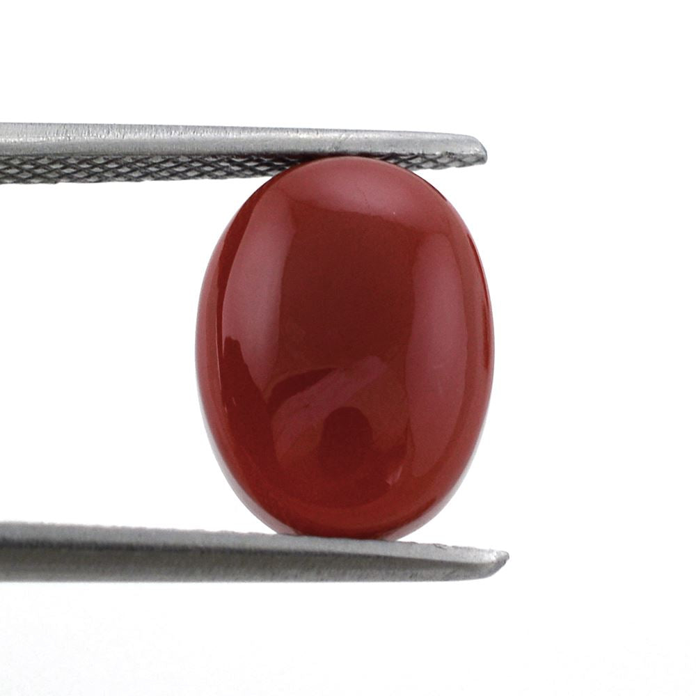 RED ONYX OVAL CAB 12X9MM 3.82 Cts.