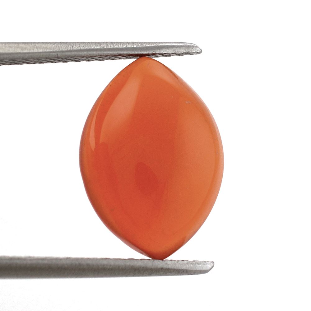 RED ONYX MARQUISE CAB 14X10MM 3.85 Cts.