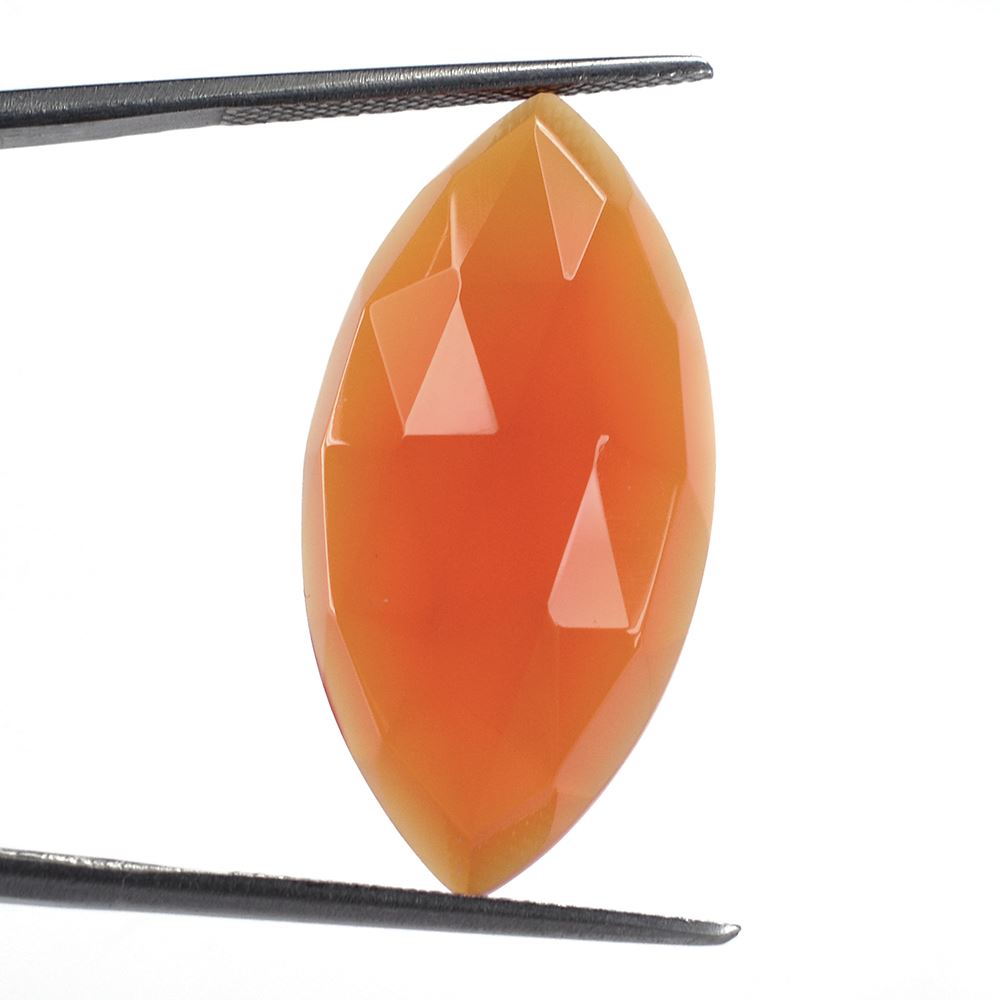 RED ONYX ROSE CUT MARQUISE CAB 30X15MM 19.10 Cts.