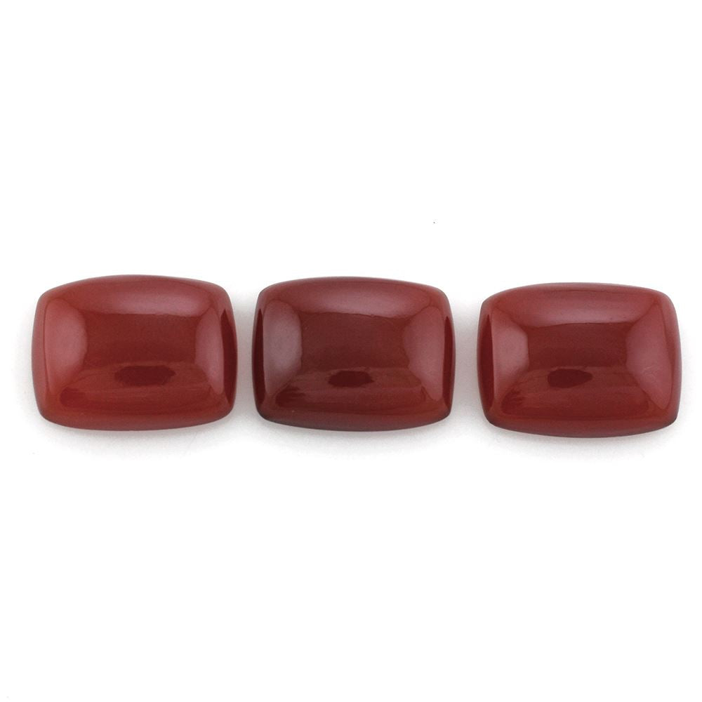 RED ONYX CUSHION CAB 13.50X10.50MM 5.20 Cts.