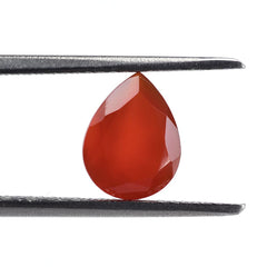 RED ONYX CUT PEAR 9X7MM 1.50 Cts.