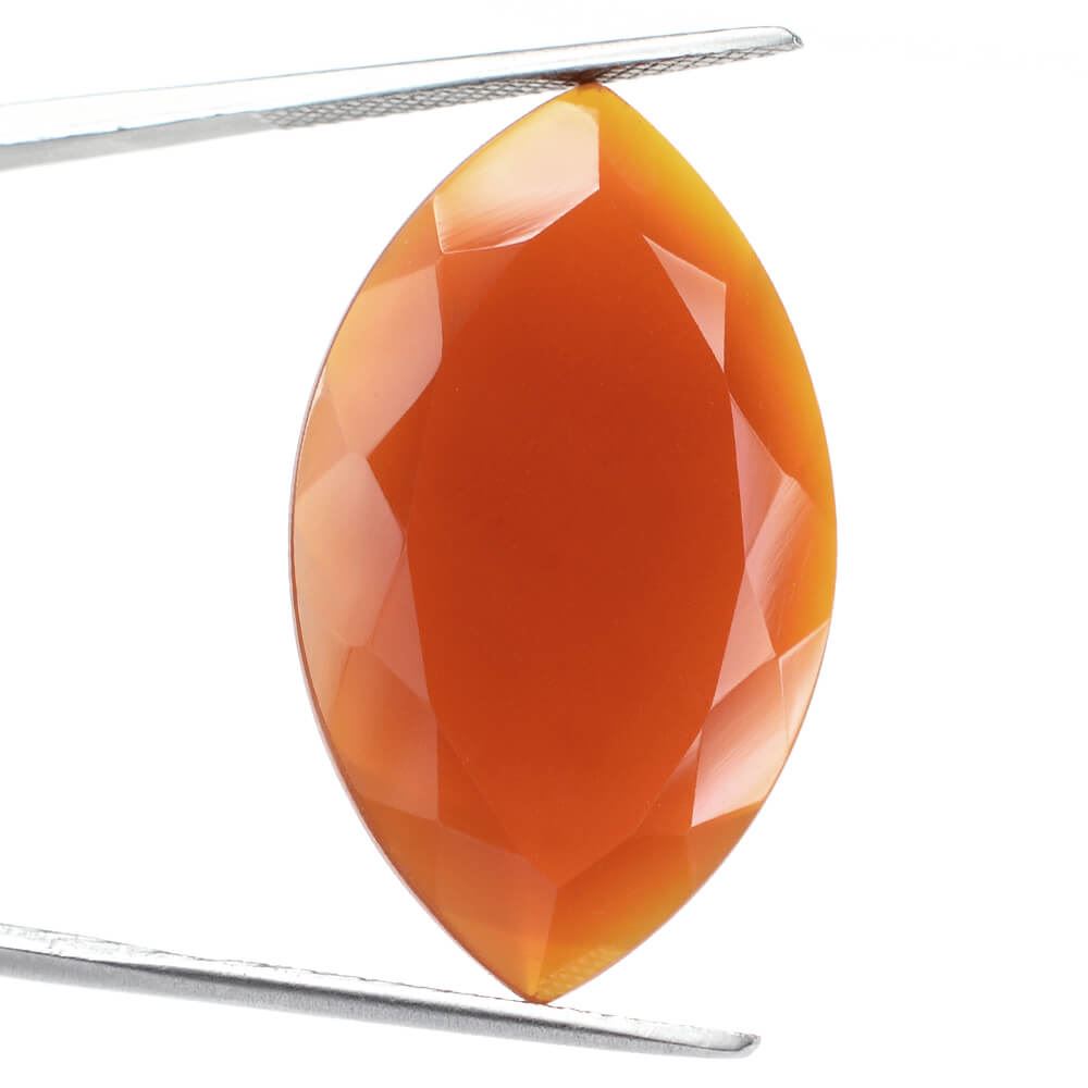 RED ONYX CUT MARQUISE 30X18MM 19.12 Cts.