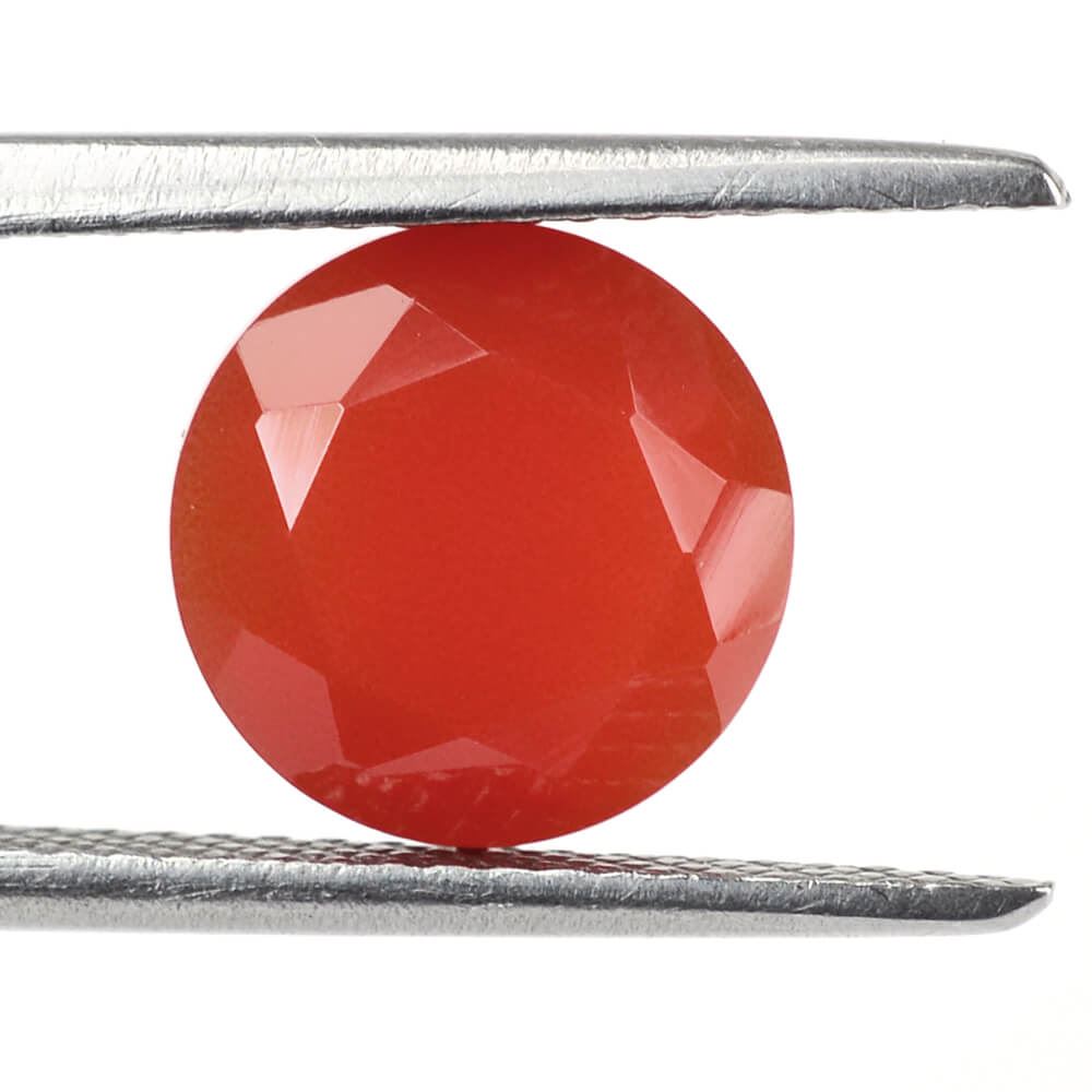 RED ONYX CUT ROUND 9MM 2.58 Cts.