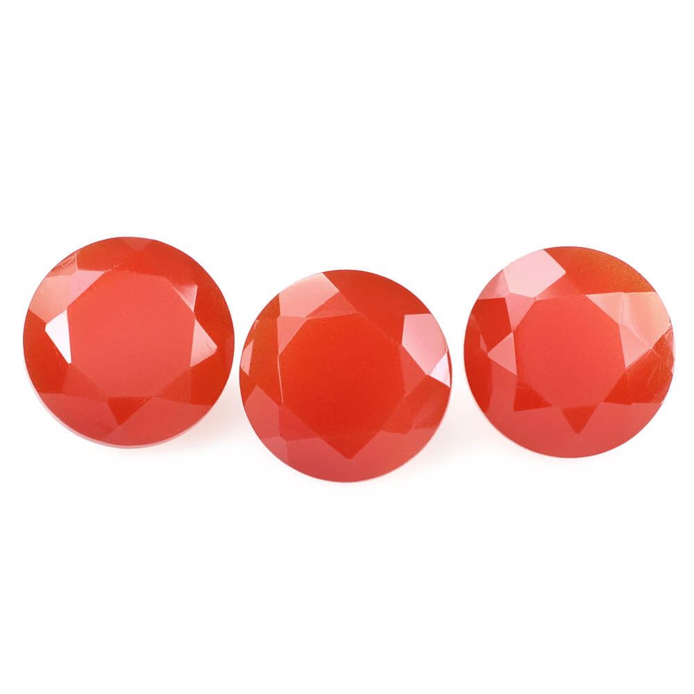 RED ONYX CUT ROUND 9MM 2.58 Cts.