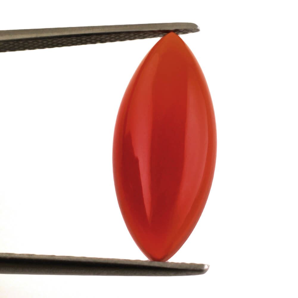 RED ONYX MARQUISE CAB 21X9MM 5.83 Cts.