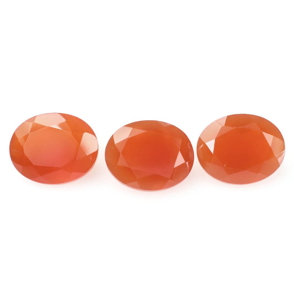 RED ONYX CUT OVAL 10X8MM 2.27 Cts.