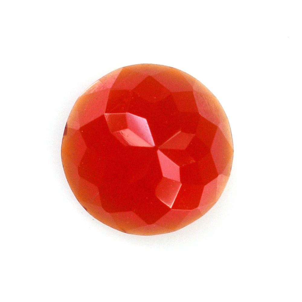 RED ONYX FLOWER CUT ROUND CAB 6MM 0.68 Cts.
