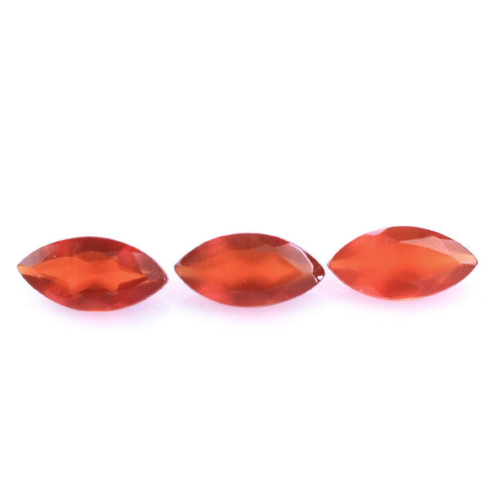RED ONYX CUT MARQUISE 4X2MM 0.07 Cts.