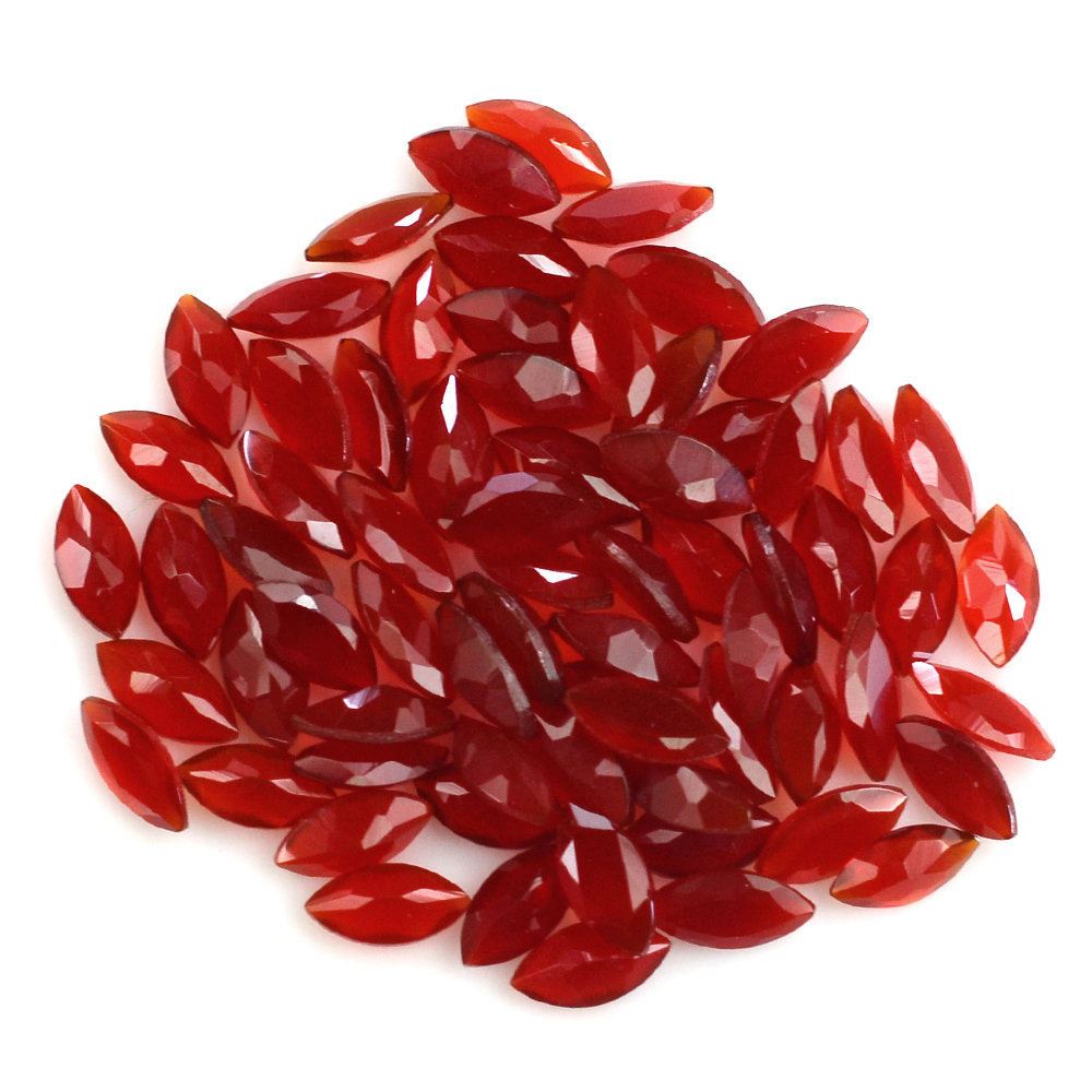 RED ONYX CUT MARQUISE (IIND) 4X2MM 0.06 Cts.