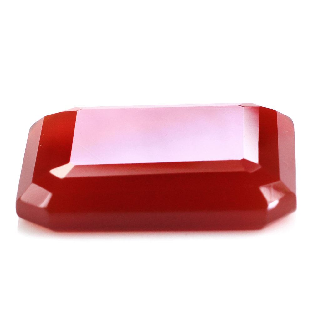 RED ONYX TABLE CUT OCTAGON CAB 18X16MM 10.45 Cts.