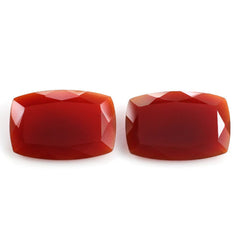 RED ONYX CUT CUSHION 24X17MM 16.11 Cts.