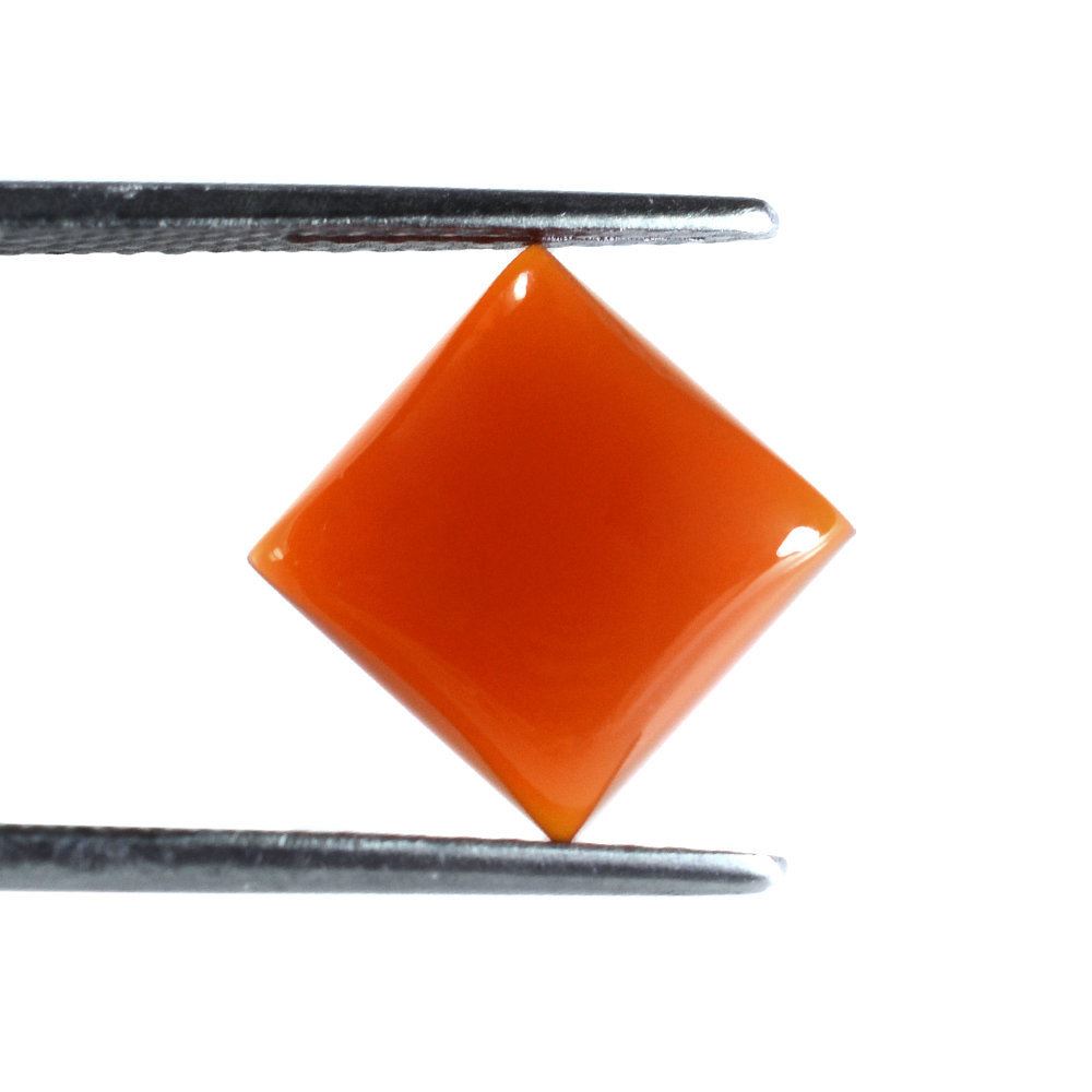RED ONYX SQUARE CAB 10MM 4.50 Cts.