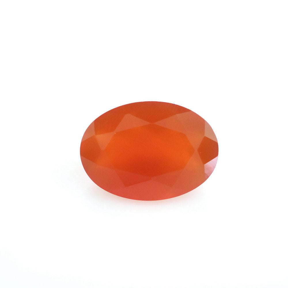 RED ONYX CUT OVAL 7X5MM 0.40 Cts.