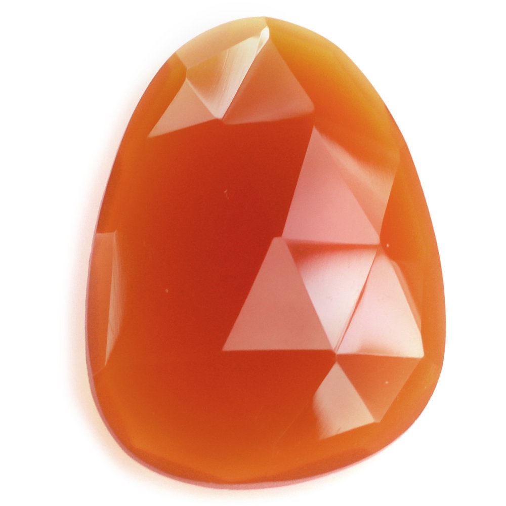 RED ONYX ROSE CUT BRIOLETTE IRREGULAR PEARISH 20X15MM 8.12 Cts.