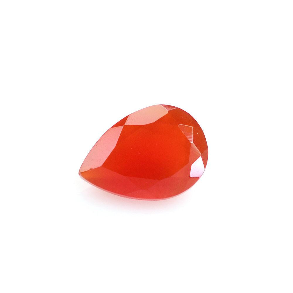 RED ONYX CUT PEAR 7X5MM 0.47 Cts.