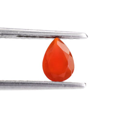 RED ONYX CUT PEAR 7X5MM 0.47 Cts.