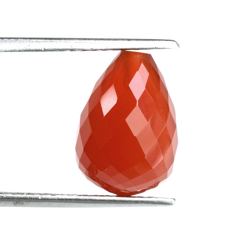RED ONYX FACETED DROPS (HALF DRILL 1.00MM) (MEDIUM/CLEAN) 14X10MM 9.63 Cts.