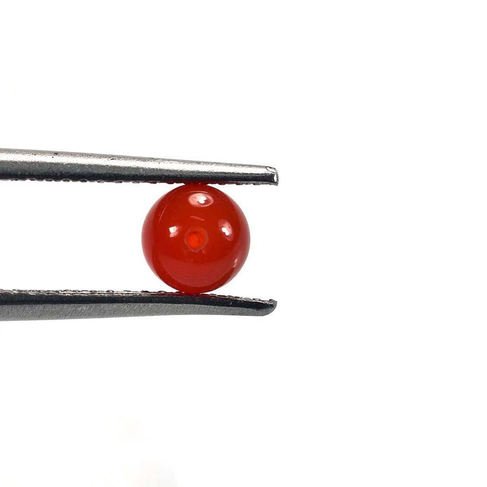RED ONYX PLAIN ROUND BALL (MEDIUM)(H/D_0.75) 5.00X5.00 MM 0.97 Cts.